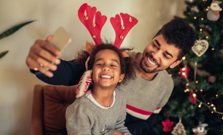 Holiday Madness: 4 Situations Calling for Urgent Dental Care