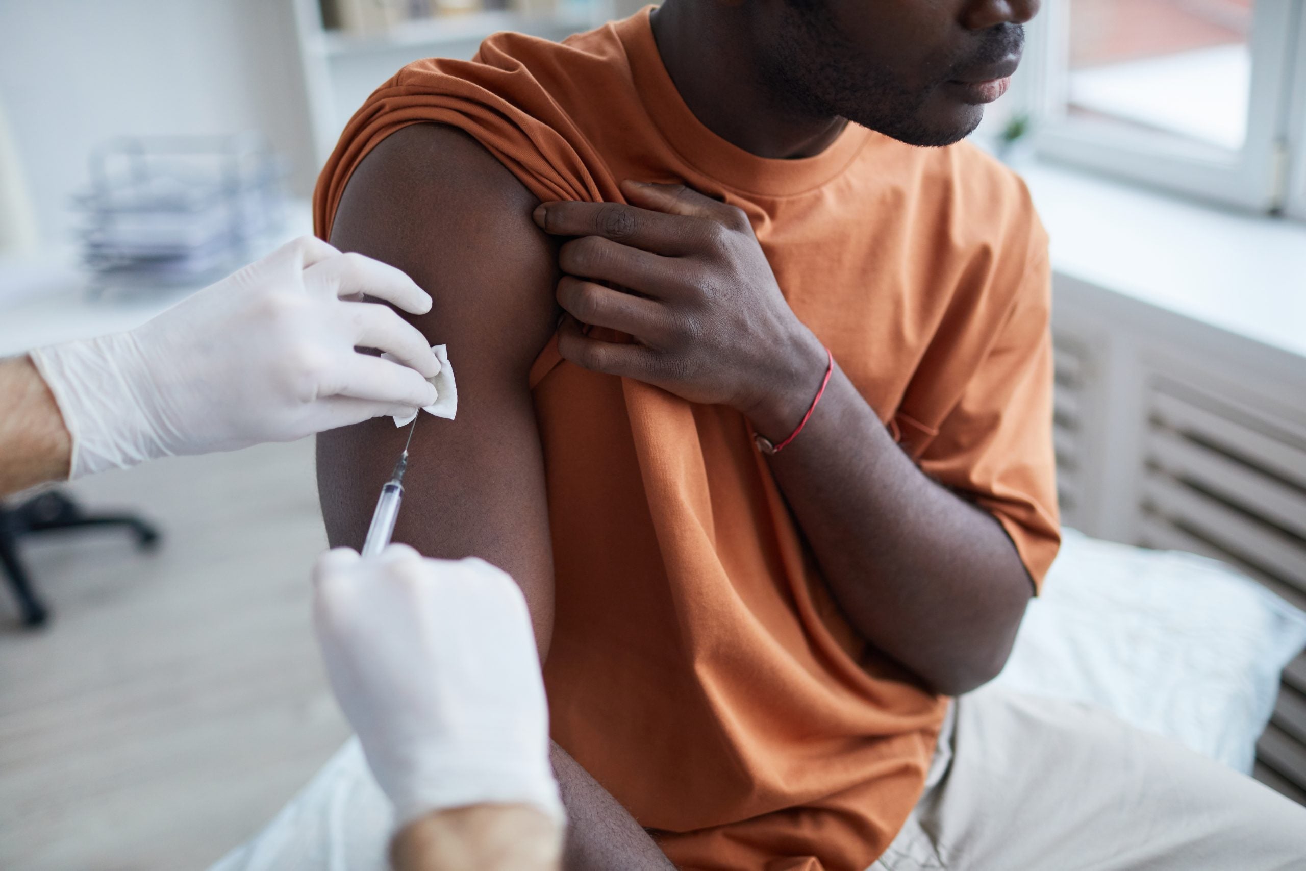 Need to See the Dentist? COVID Vaccines Make it Even Safer