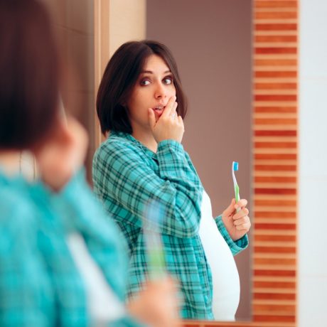 How To Treat Your Bleeding Gums in Pregnancy